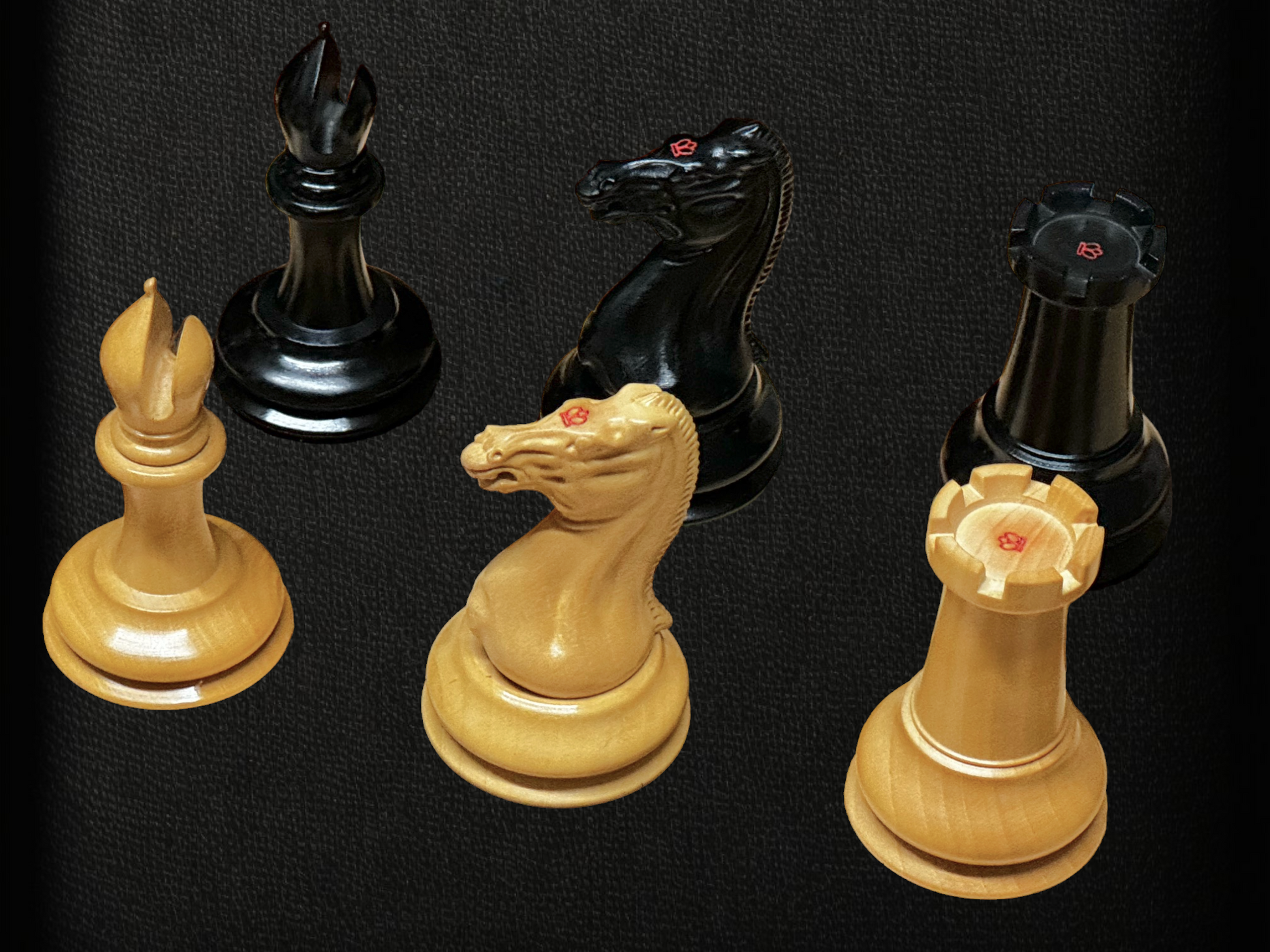 1850 London Chessmen Italian Retro Chessboard and Slide Top Box - Official Staunton™