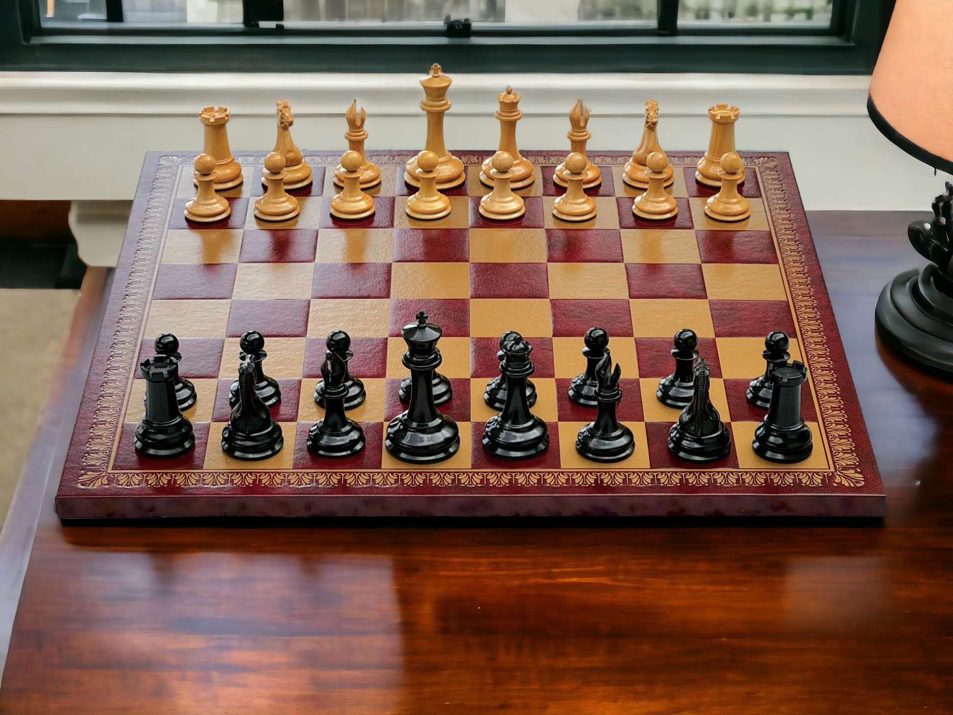 1850 London Chessmen Italian Retro Chessboard and Slide Top Box - Official Staunton™