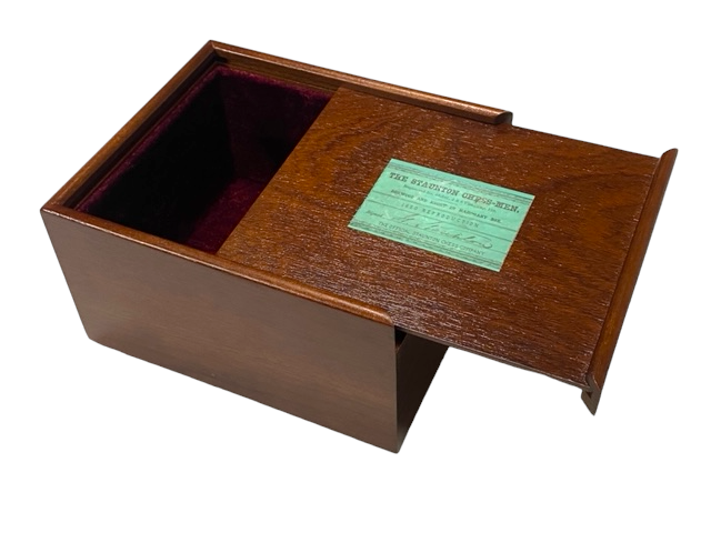 1850 London Boxwood and Ebony 3.5 Inch Replica Chessmen - Official Staunton™