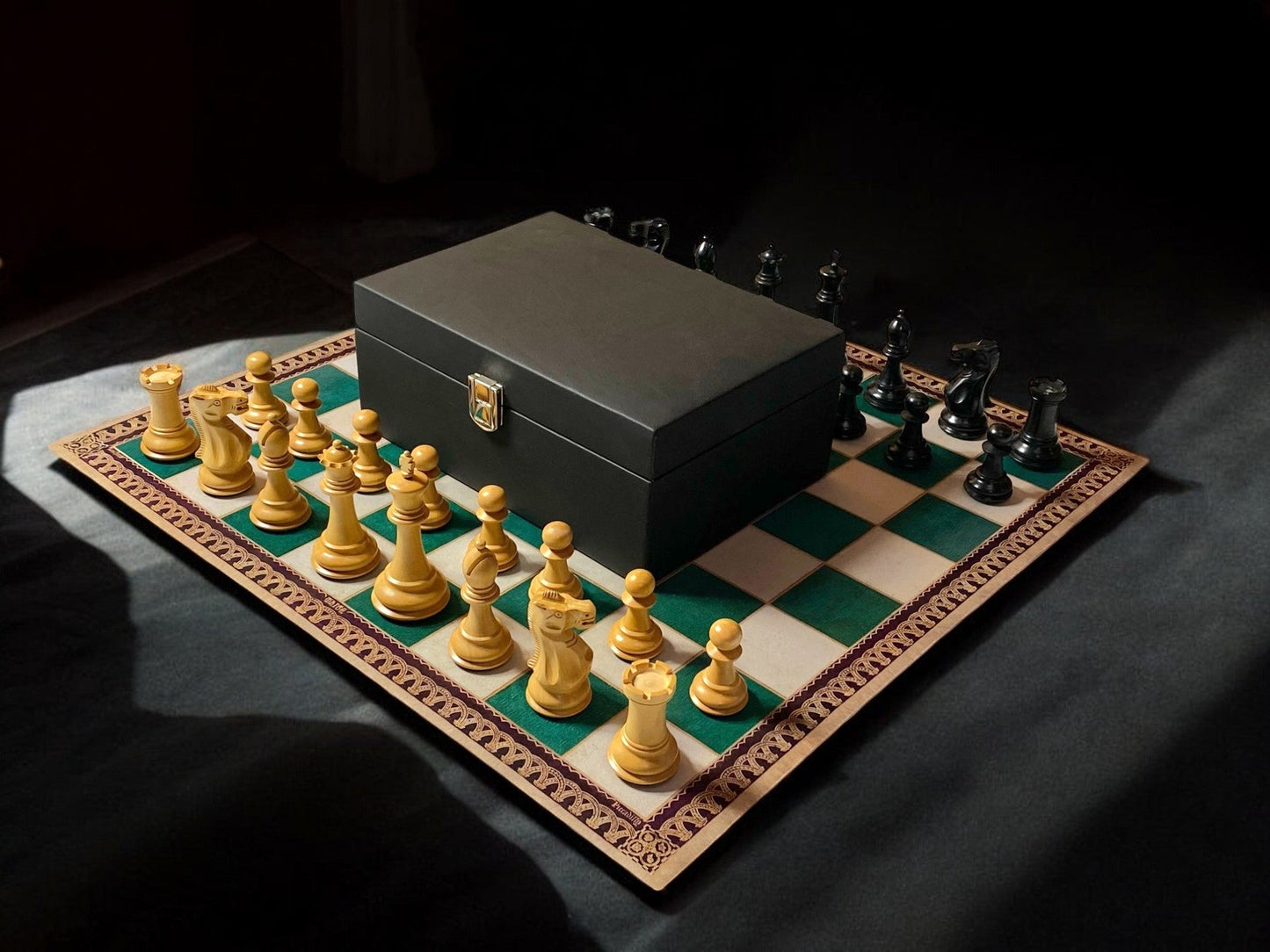 Old English Staunton Chessmen, Green Carton Pierre Roll up Board, Vinyl Box
