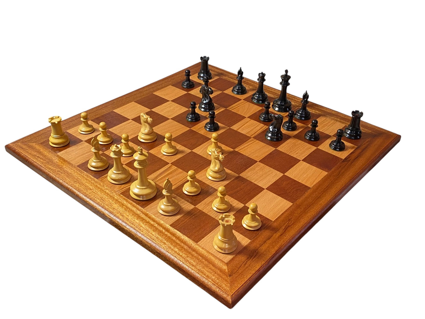 Reproduction Leuchars 1849 Vintage Staunton Chess Set, Board and Box