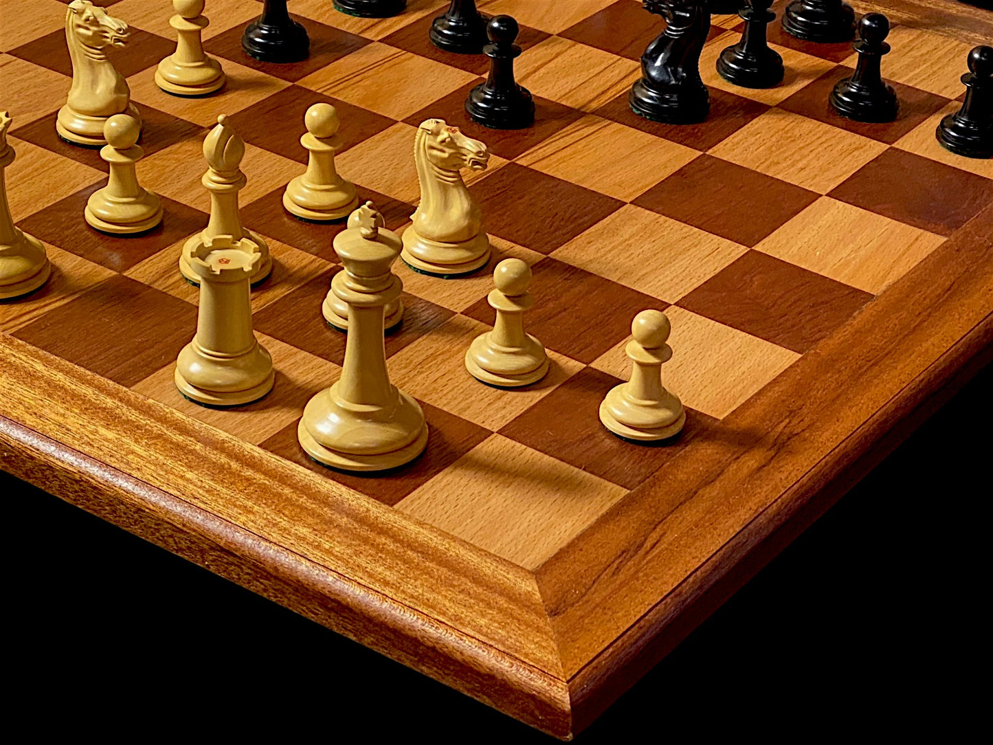 Reproduction 3.5" Cooke Boxwood Chessmen, Vintage Chessboard, Mahogany Hinged Box