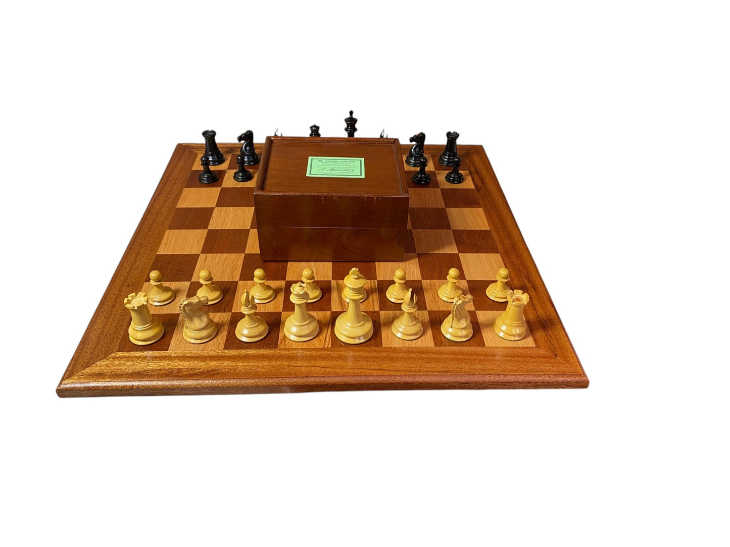 Reproduction Leuchars 1849 Vintage Staunton Chess Set, Board and Box