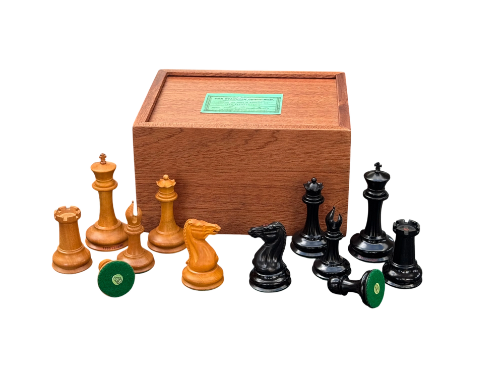 1850 London 3.5" Antique Boxwood Ebony Chessmen and Mahogany Slide Box
