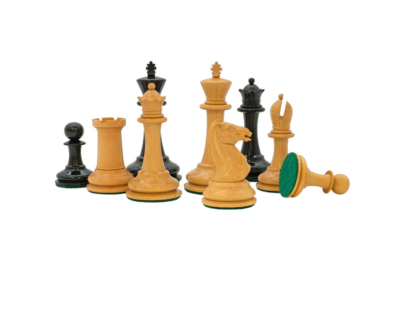 Harrwitz Chess Pieces and Mahogany Box