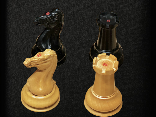 1850 London Boxwood and Ebony 3.5 Inch Replica Chessmen - Official Staunton™ 