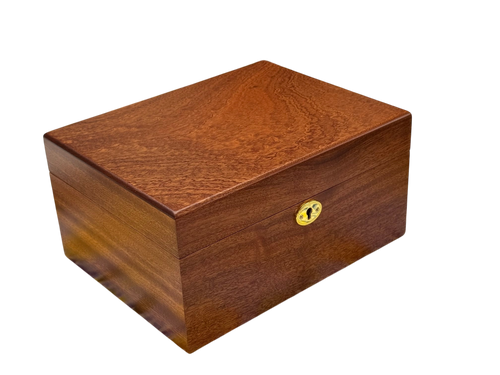 1849 Staunton Reproduction Chess Pieces and Mahogany Box